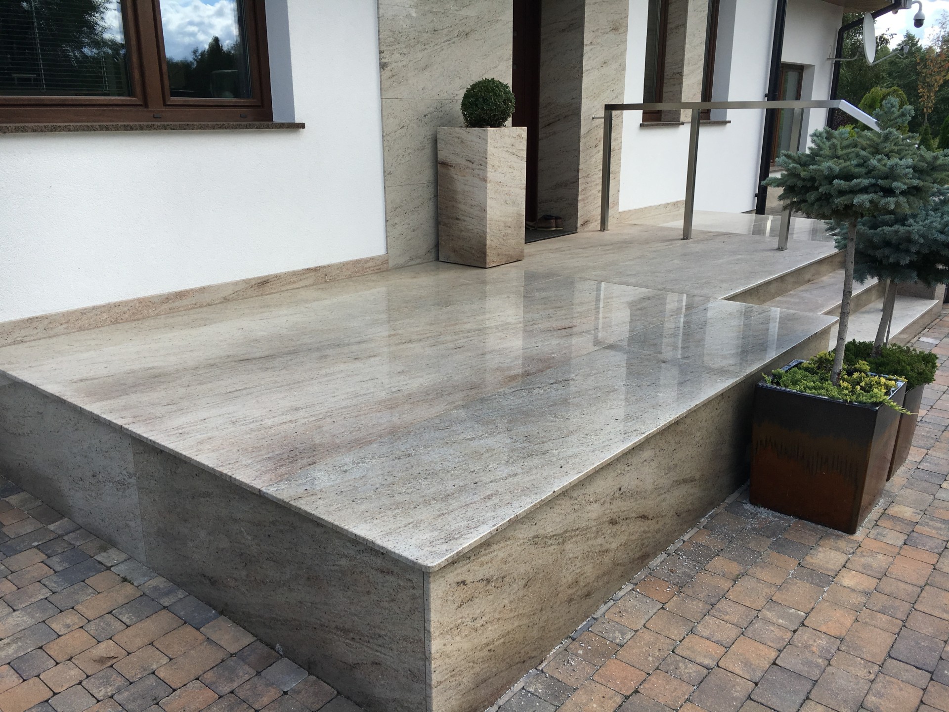 Zobacz nasze realizacje posadzek i tarasów